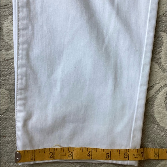 White jeans, size 6 - Picture 4 of 5